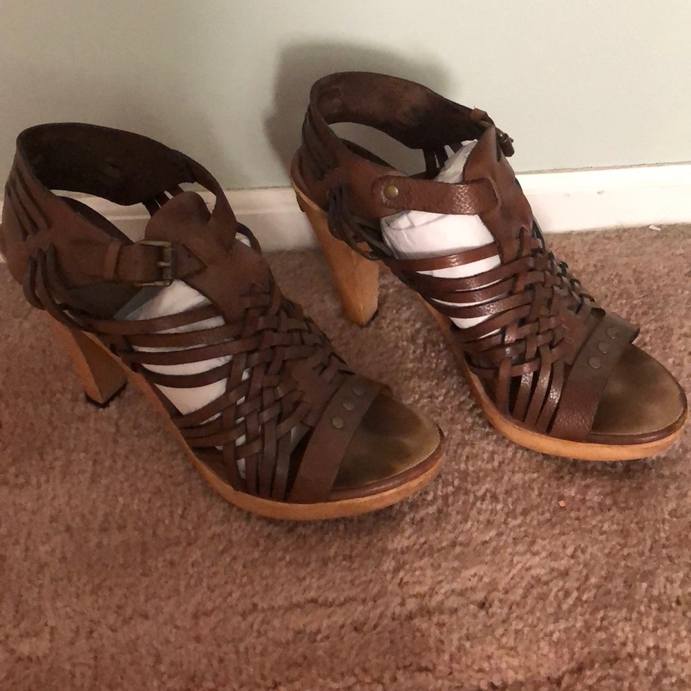 Michael Kors Brown Gladiator Heel Sandal Sz10